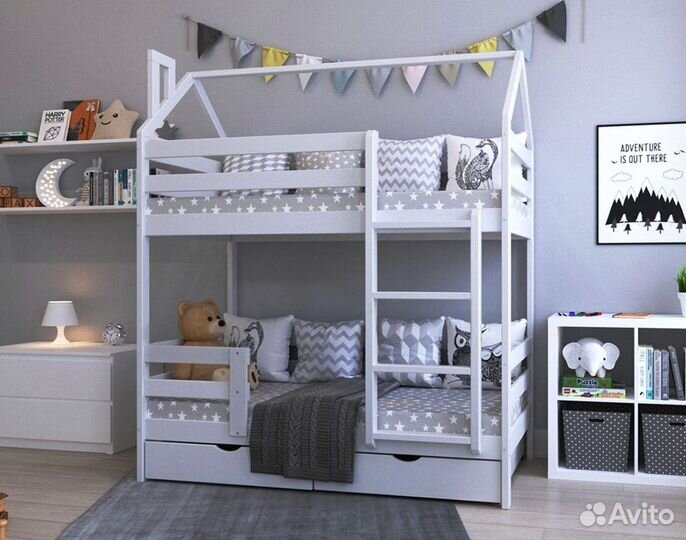 Двухъярусная кровать домик из массива березы