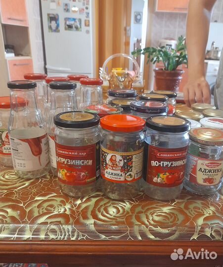 Банки с винтовой крышкой