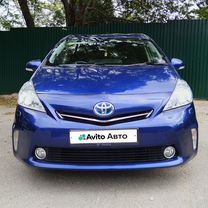 Toyota Prius Alpha 1.8 CVT, 2014, 147 000 км, с пробегом, цена 1 540 000 руб.