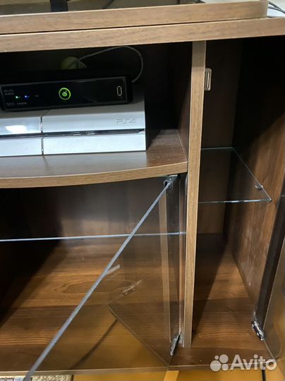 Тумба под телевизор