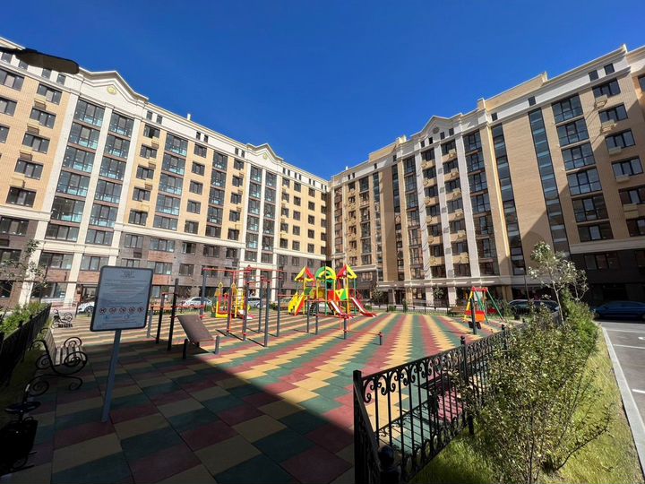 2-к. квартира, 70,4 м², 7/8 эт.