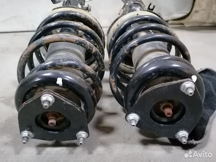 Амортизатор передний в сборе Nissan Wingroad Y11