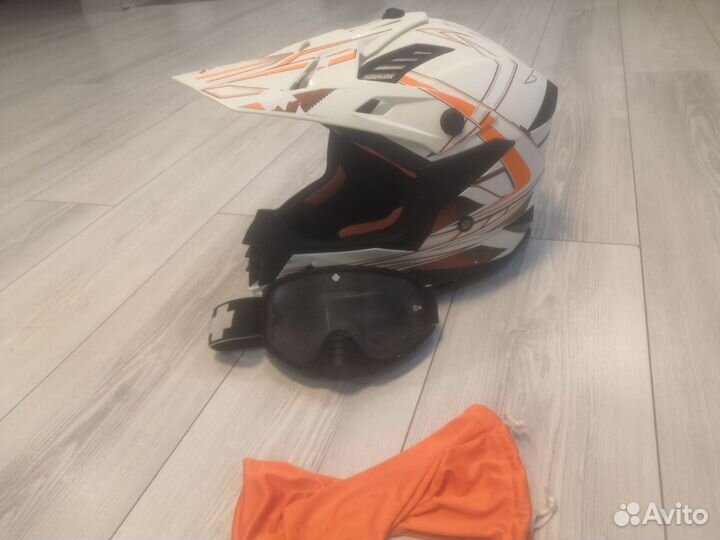 Шлем, каска, эндуро