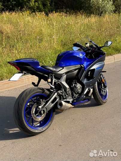 Yamaha YZF-R7 2023