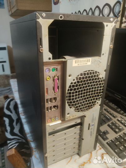 Материнская плата с процессором