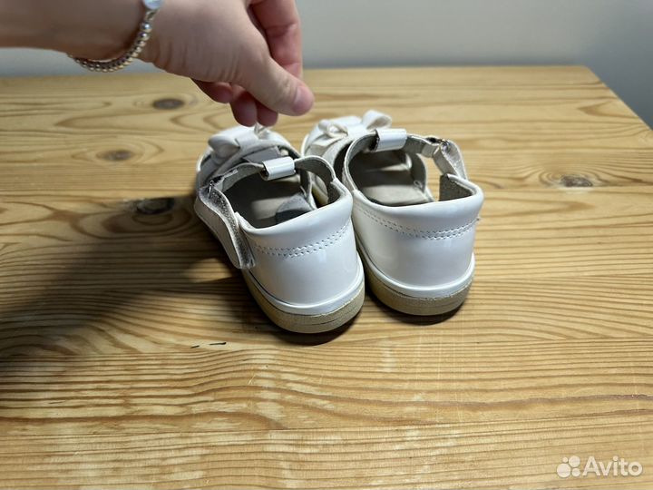 Сандалии для девочки 25 размер