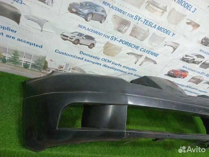 Бампер передний Mitsubishi Outlander