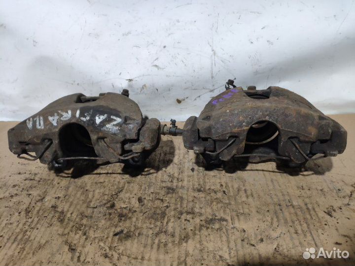 Суппорт тормозной передний Opel Zafira B, Astra H