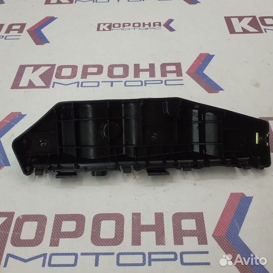 Кронштеен переднего бампера правый lifan solano