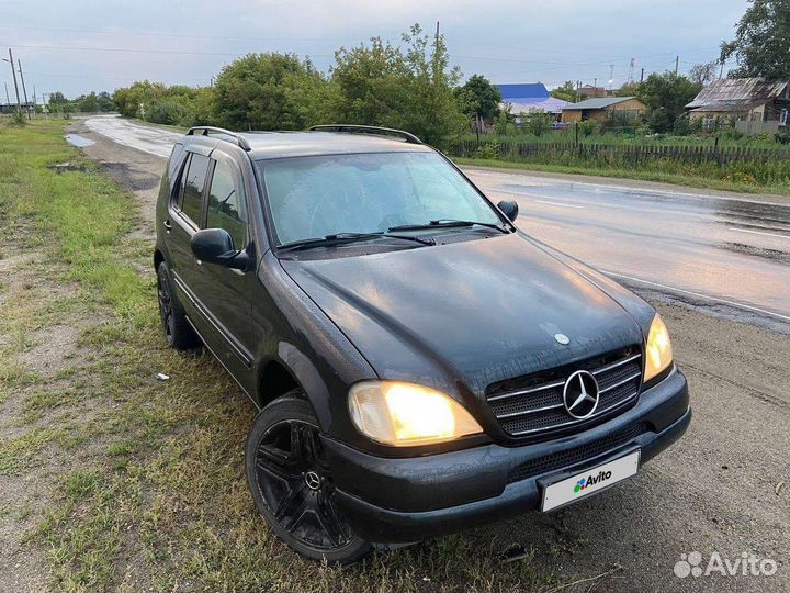 Mercedes-Benz M-класс 3.2 AT, 1999, 300 000 км