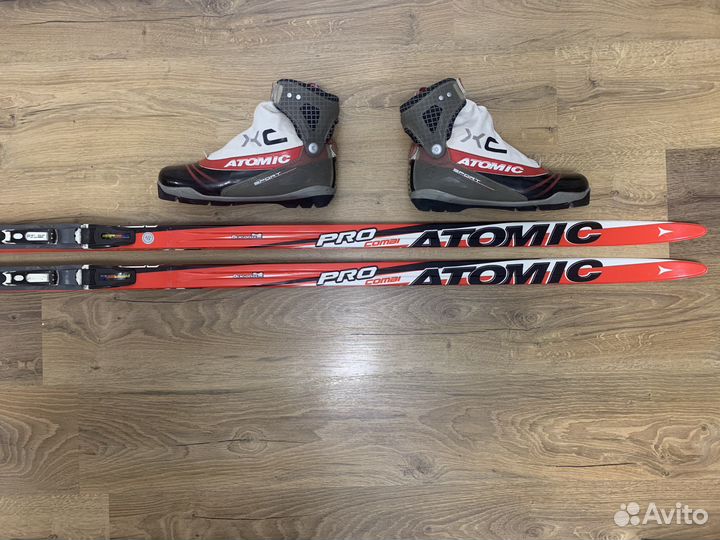 Беговые лыжи Atomic PRO combi, крепления и ботинки