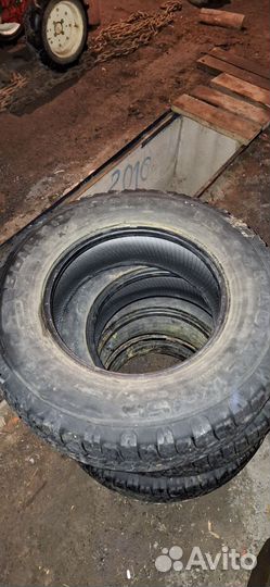 Accelera 651 2.25/4.5 R16 и 2.25/75 R16 104Q