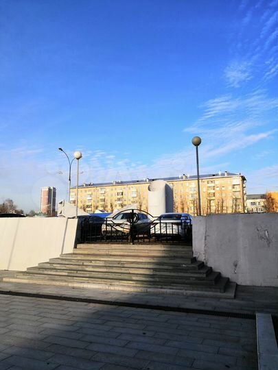 Машиноместо, 18 м²