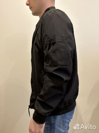 Бомбер новый black star