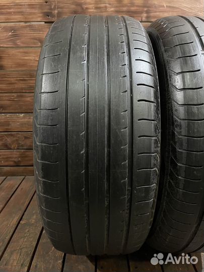 Yokohama Advan Sport V105 255/55 R19