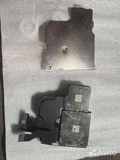 Блок камер iPhone 13 pro