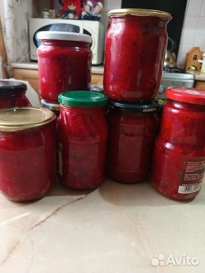 Капуста квашеная, компоты, солянка, огурцы, борщев