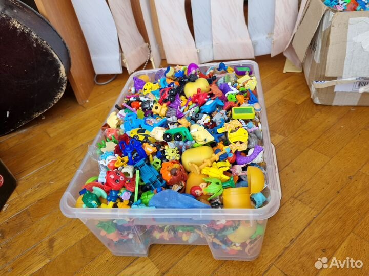 Игрушки из киндера