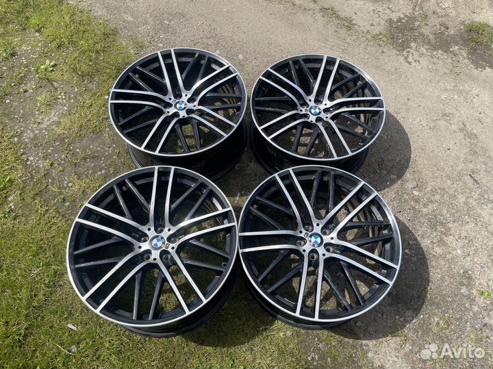 Оригинальный комплект дисков r21 на Bmw 650m ст