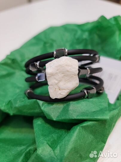 Браслет с кахолонгом и гематитом новый