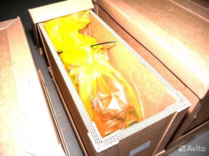 Hitachi/zx240 запчасти главного насоса