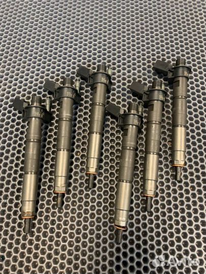 Форсунка топливная Bmw X7 G07 M-pack B57D30 2020