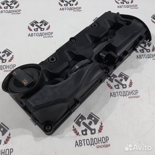 Крышка клапанов Audi Q5 8R cmga 2011