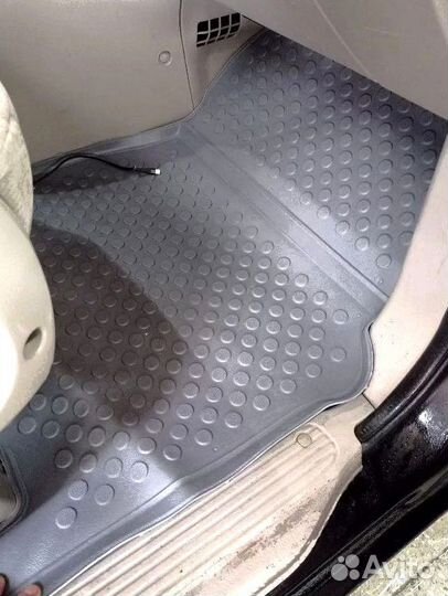 Коврики KIA Carnival 1998-2006