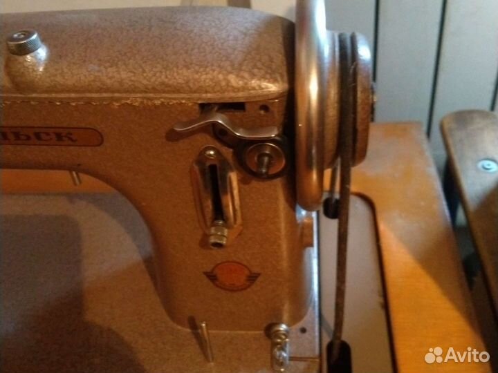 Швейная машина Подольск ножная