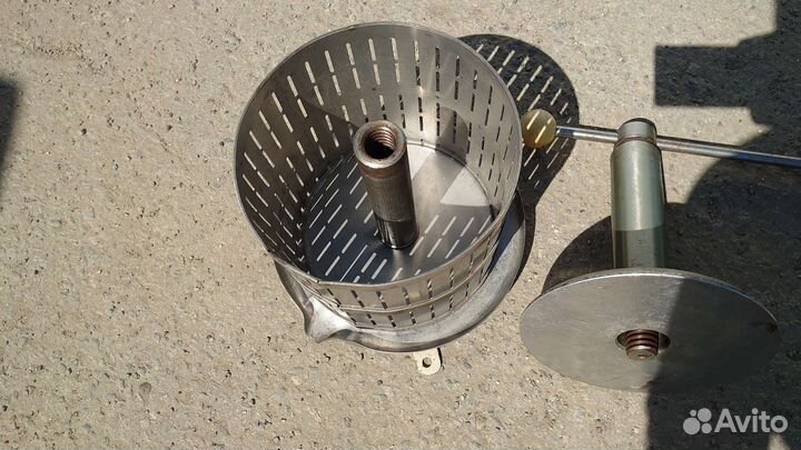 Пресс для сока и винограда СССР