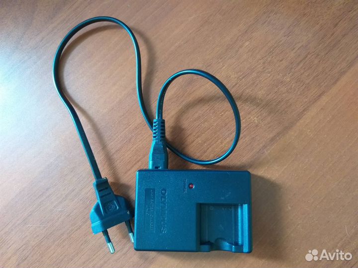 Продам зарядное устройство