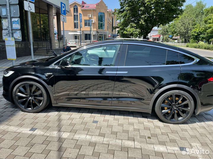 Tesla Model X AT, 2019, 28 000 км