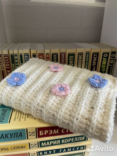 Вязаная обложка на книгу