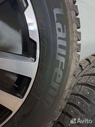 Laufenn I Fit Ice LW 71 215/60 R17