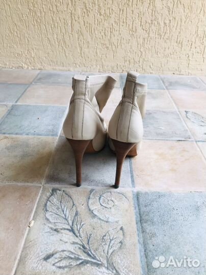 Полуботинки женские