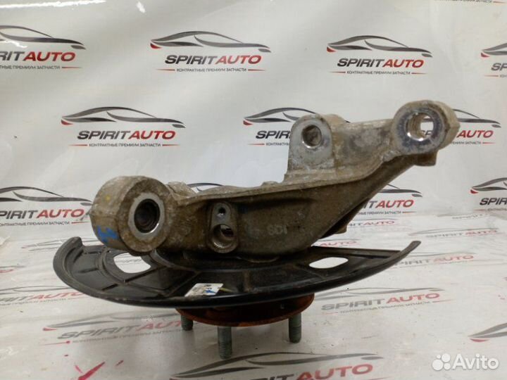 Кулак поворотный передний правый Kia K7 2