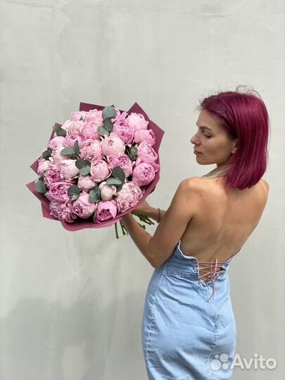 Букет пионов с доставкой