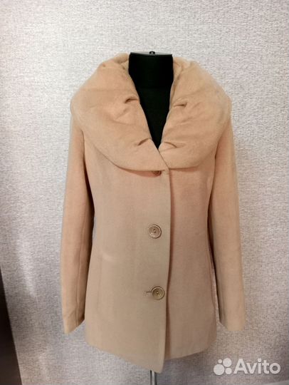 Полупальто женское