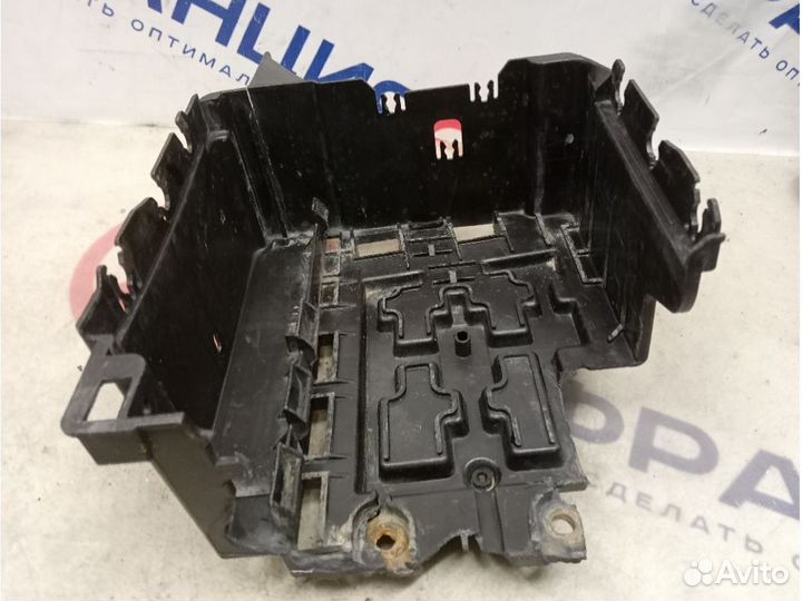 Корпус акб peugeot 207