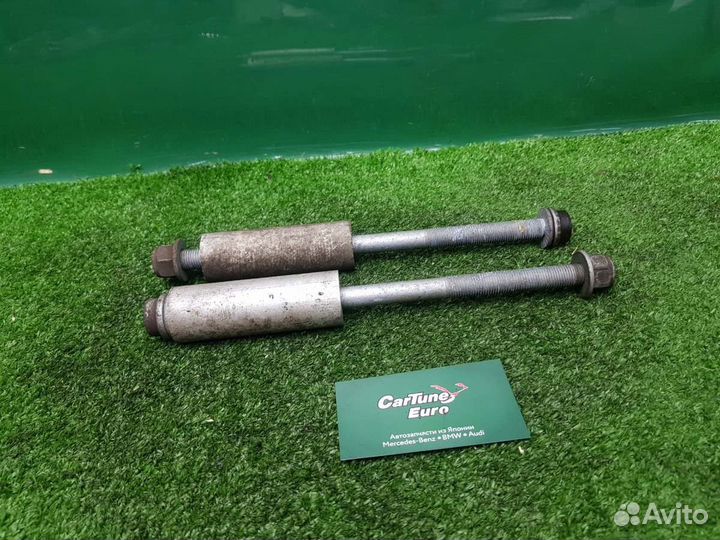 Втулки рессоры Audi Q5 8R cdnc 2011