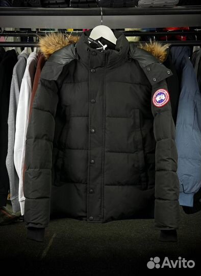 Пуховик Canada Goose зима