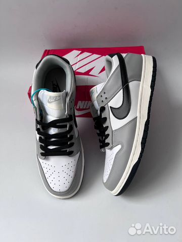 Кроссовки Nike Dunk Low