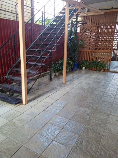 Комната 12 м² в 5-к., 2/2 эт.