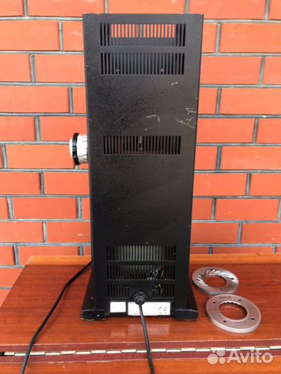 Кофемолка жерновая профессиональная