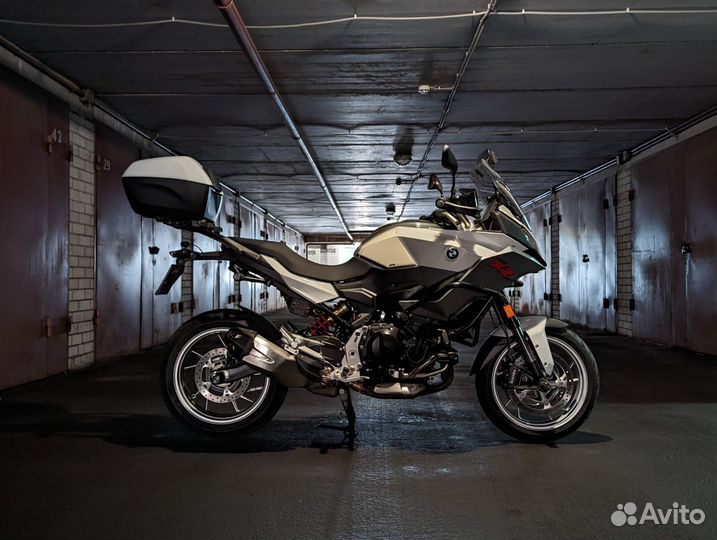 BMW F900XR