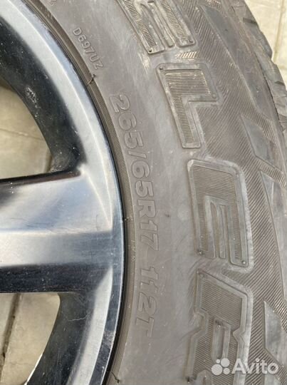 Bridgestone Dueler A/T 265/65 R17