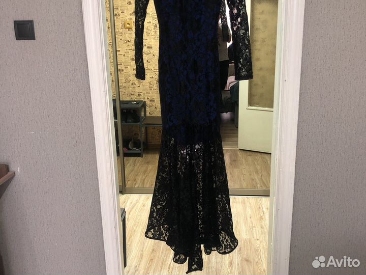 Вечернее платье