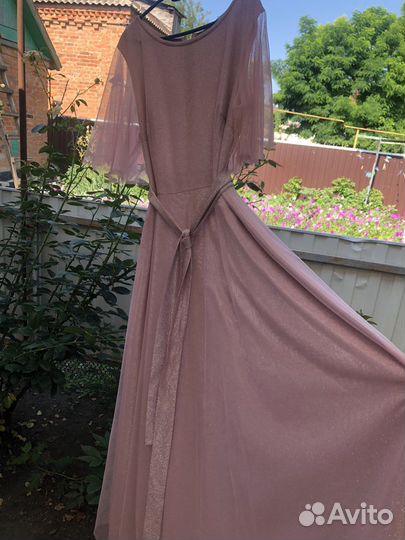 Вечернее платье