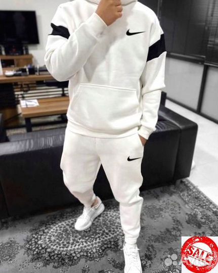 Спортивный костюм Nike на Флисе