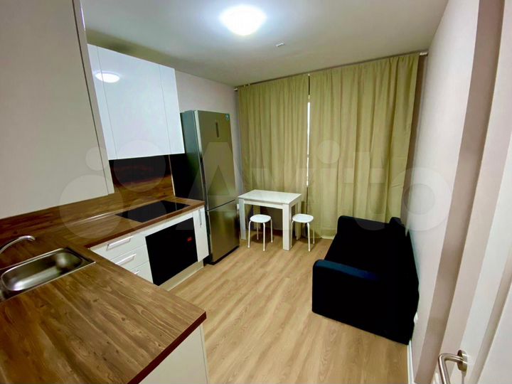 2-к. квартира, 52 м², 7/18 эт.